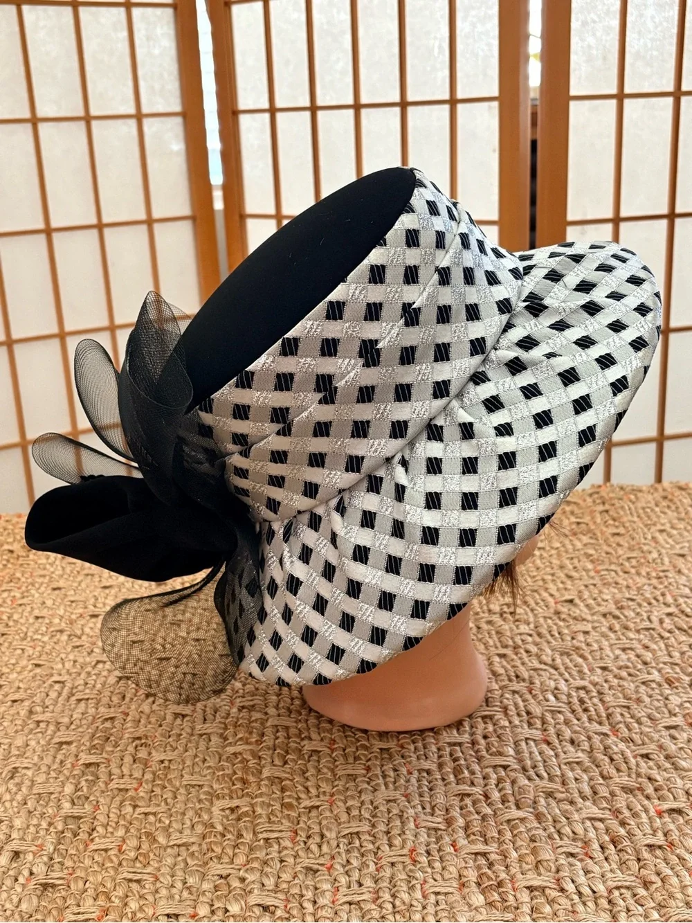 Vintage Caramia Formal Dress Hat Black & White Tulle Bow
